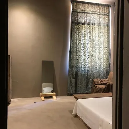 Palazzo Del Settecento ראבנה