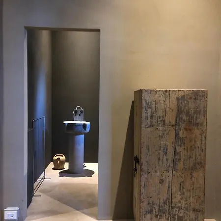 Palazzo Del Settecento דירה *